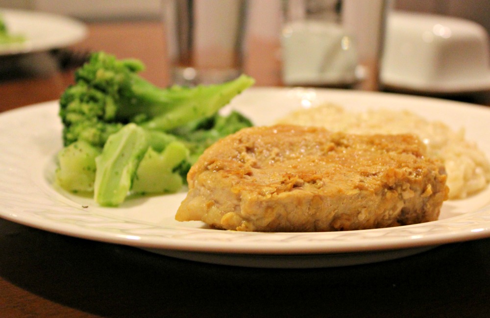 Weeknight meal recipe: Mustard Pork Chops is the perfect quick dinner full of flavor. 