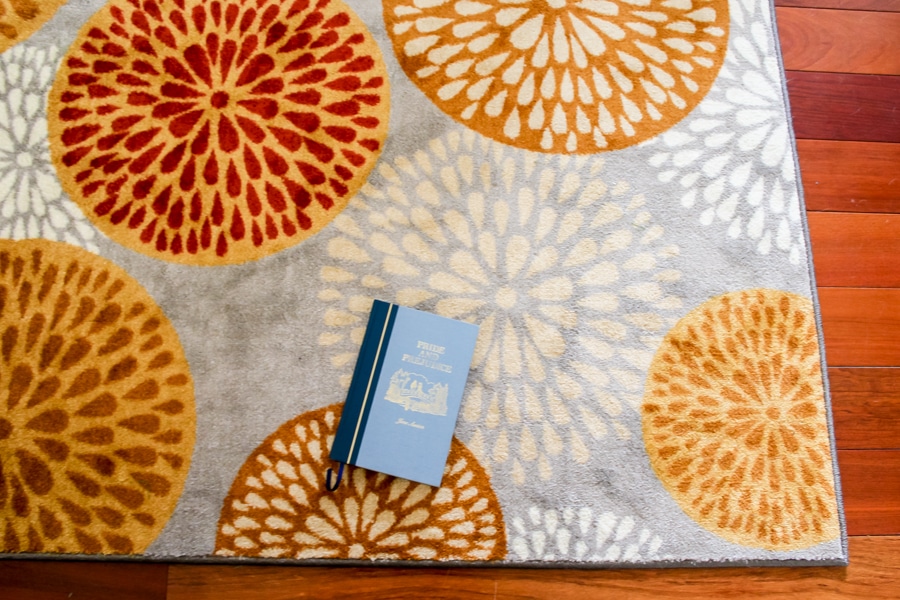 Living room makeover: Area rugs from Mohawk Homes