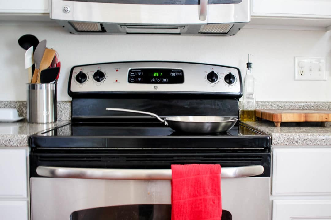 Four Reasons Why You Should Cook With Stainless Steel